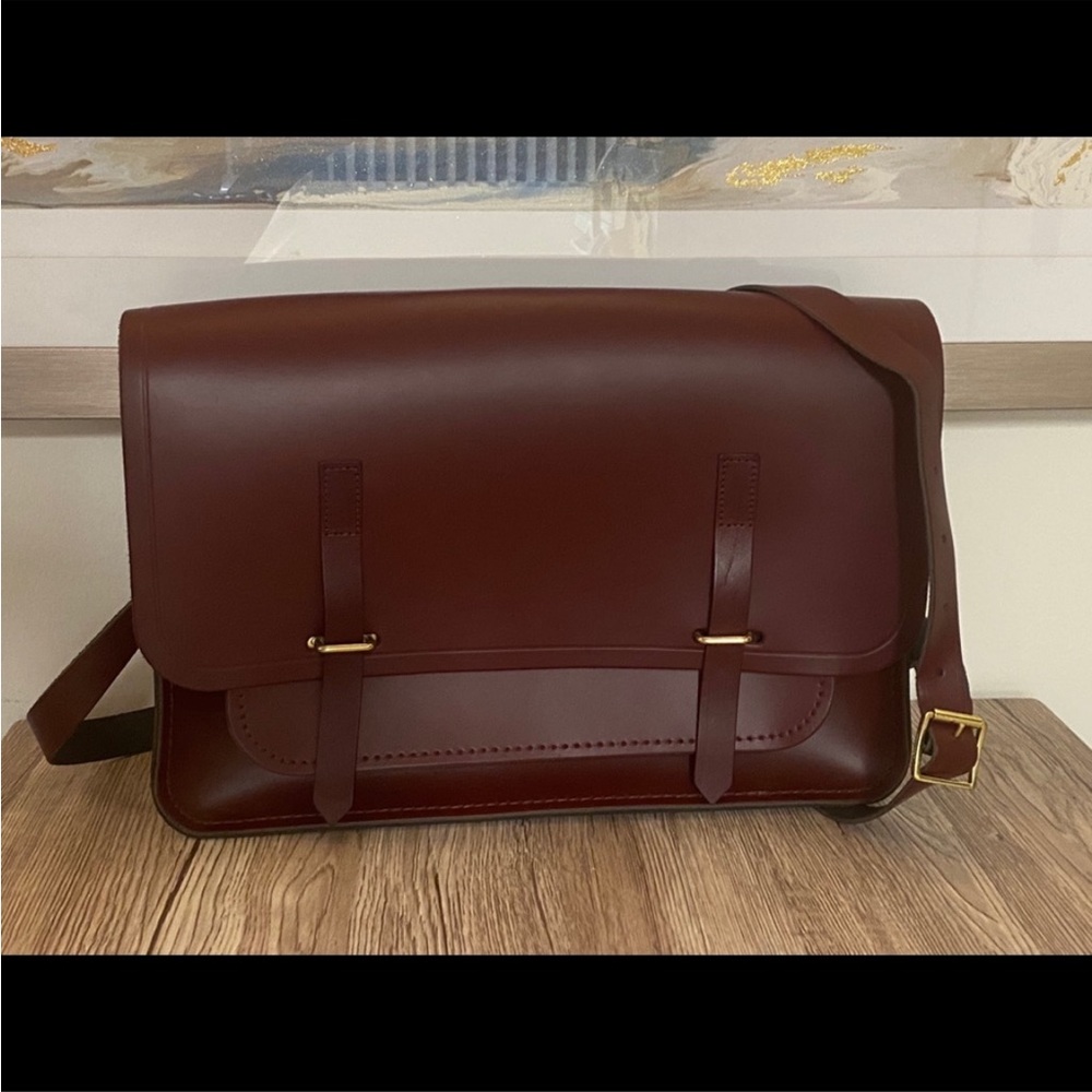 The Cambridge Satchel Co. Messenger Bag in Oxblood
